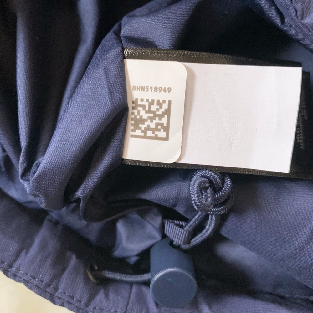 The North Face Forester Down Jacket In Navy - Picture 7 of 7